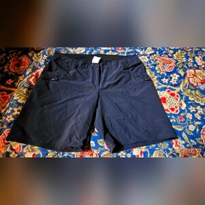 Adidas Terrex hiking/walking Shorts XL Black.